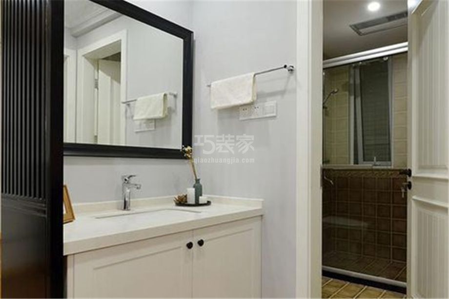 -绿地国际花都118平米现代简约风格设计方案