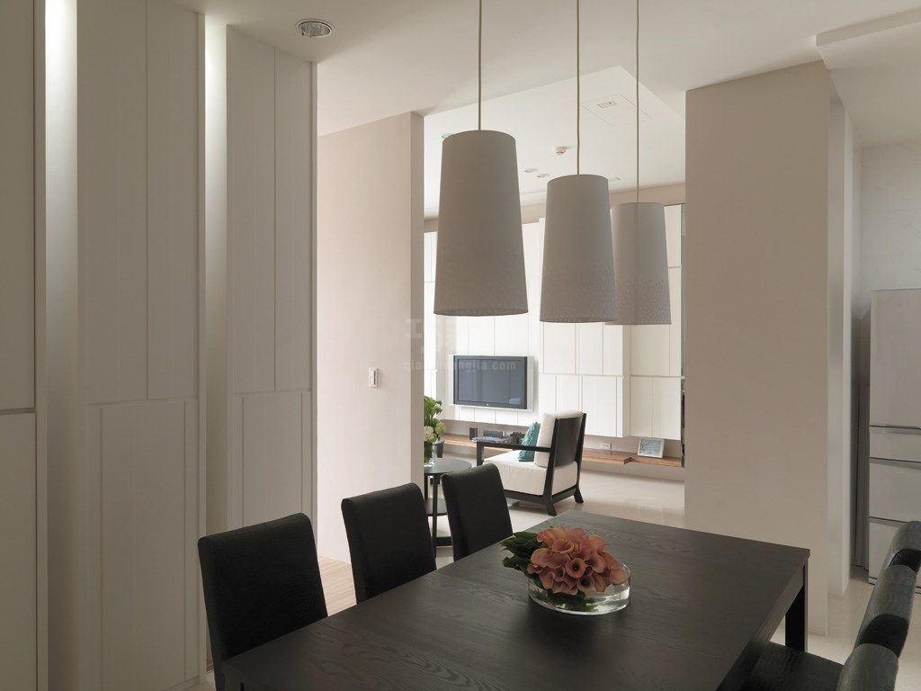 林隐天下小区102平米现代简约