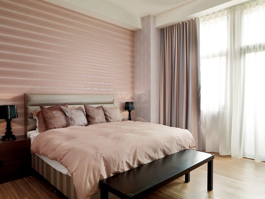 林隐天下小区102平米现代简约